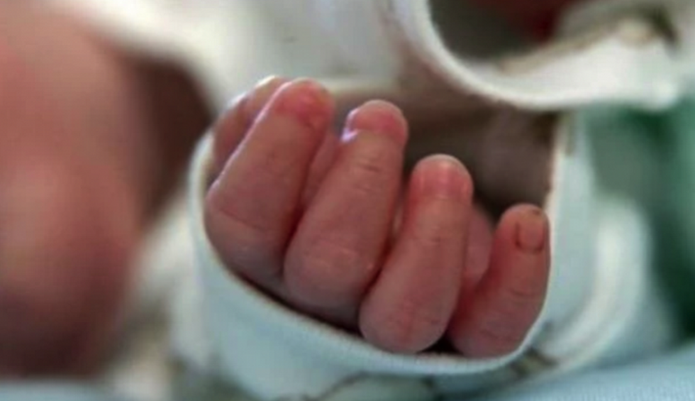 A generic square placeholder image with rounded corners in a figure.