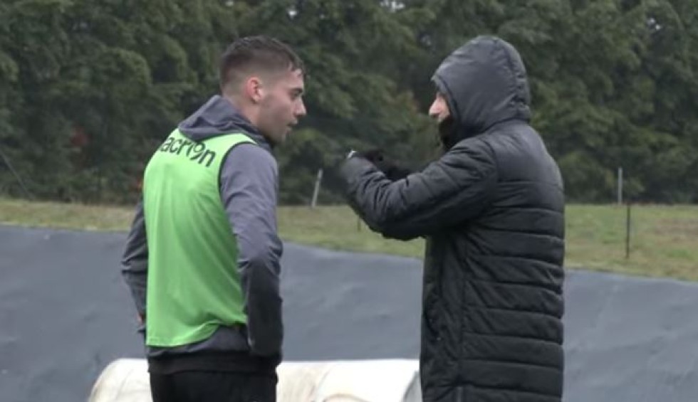 A generic square placeholder image with rounded corners in a figure.