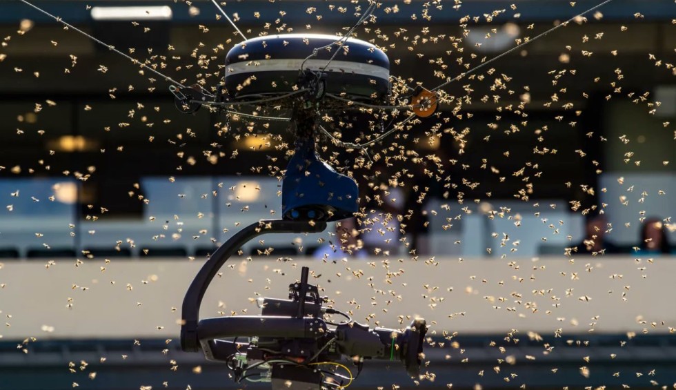 A generic square placeholder image with rounded corners in a figure.