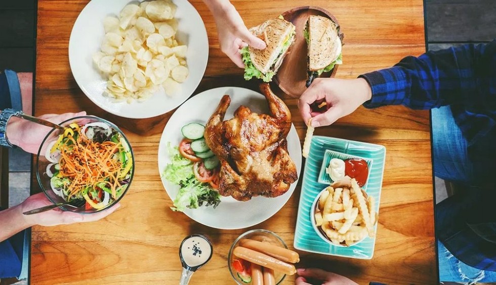 A generic square placeholder image with rounded corners in a figure.