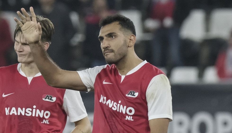 A generic square placeholder image with rounded corners in a figure.