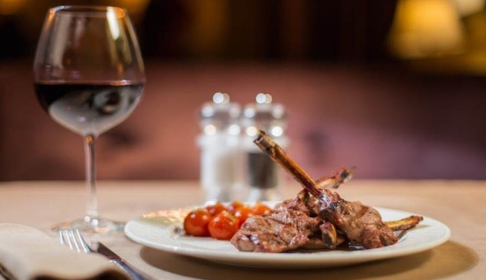 A generic square placeholder image with rounded corners in a figure.