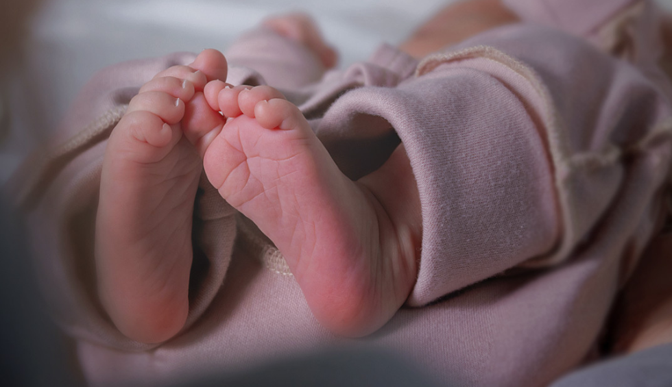 A generic square placeholder image with rounded corners in a figure.