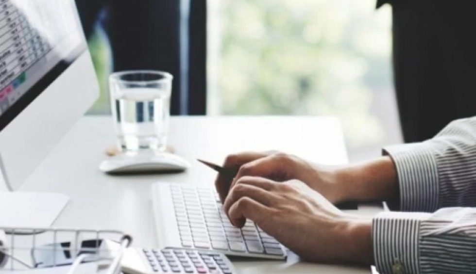 A generic square placeholder image with rounded corners in a figure.