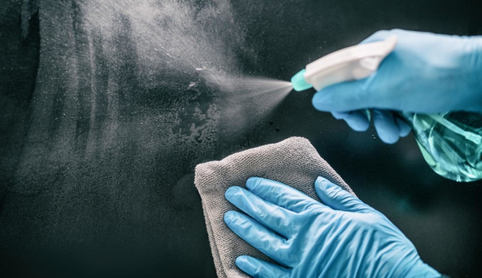 A generic square placeholder image with rounded corners in a figure.