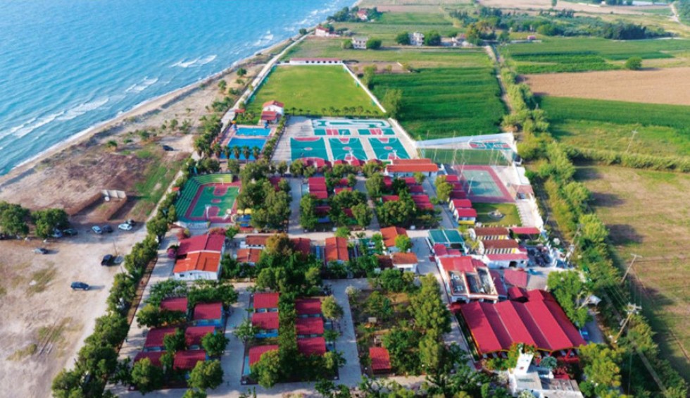 A generic square placeholder image with rounded corners in a figure.