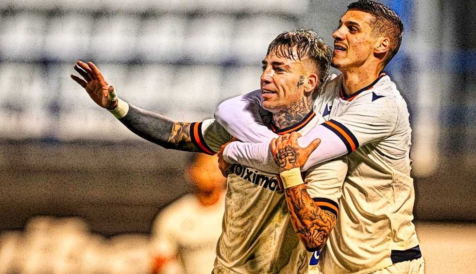 A generic square placeholder image with rounded corners in a figure.