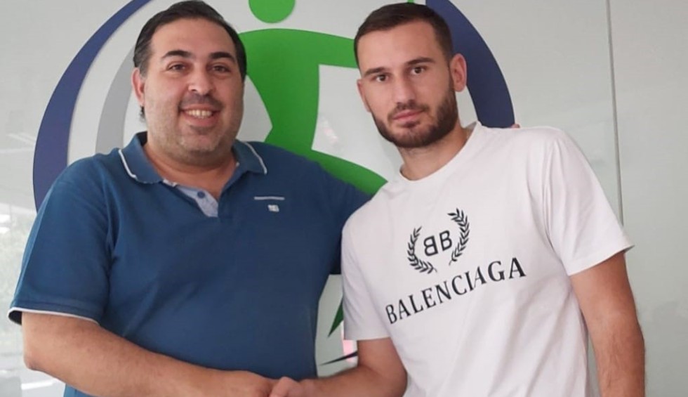 A generic square placeholder image with rounded corners in a figure.