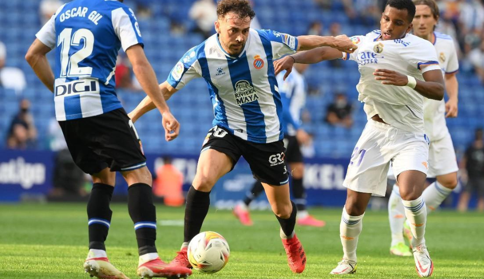 A generic square placeholder image with rounded corners in a figure.