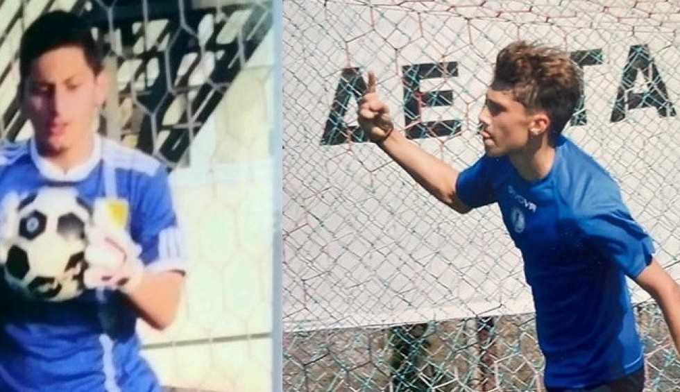 A generic square placeholder image with rounded corners in a figure.