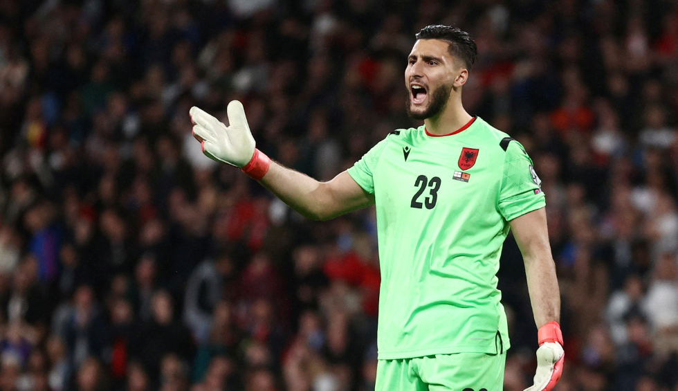 A generic square placeholder image with rounded corners in a figure.