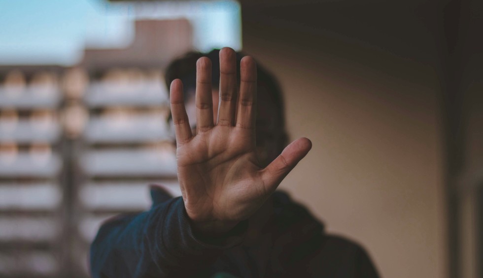 A generic square placeholder image with rounded corners in a figure.