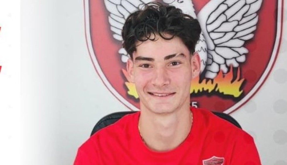 A generic square placeholder image with rounded corners in a figure.