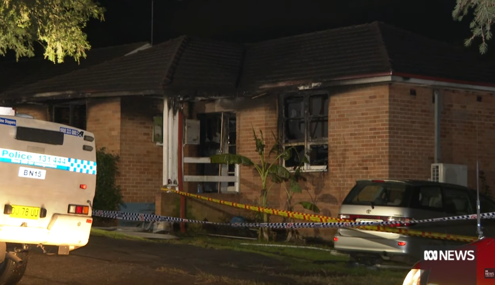 A generic square placeholder image with rounded corners in a figure.