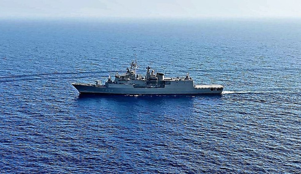 A generic square placeholder image with rounded corners in a figure.