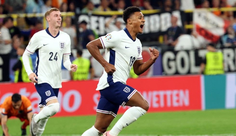 A generic square placeholder image with rounded corners in a figure.