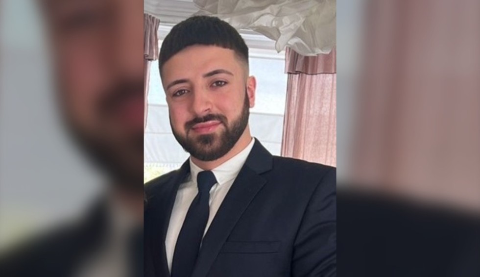 A generic square placeholder image with rounded corners in a figure.