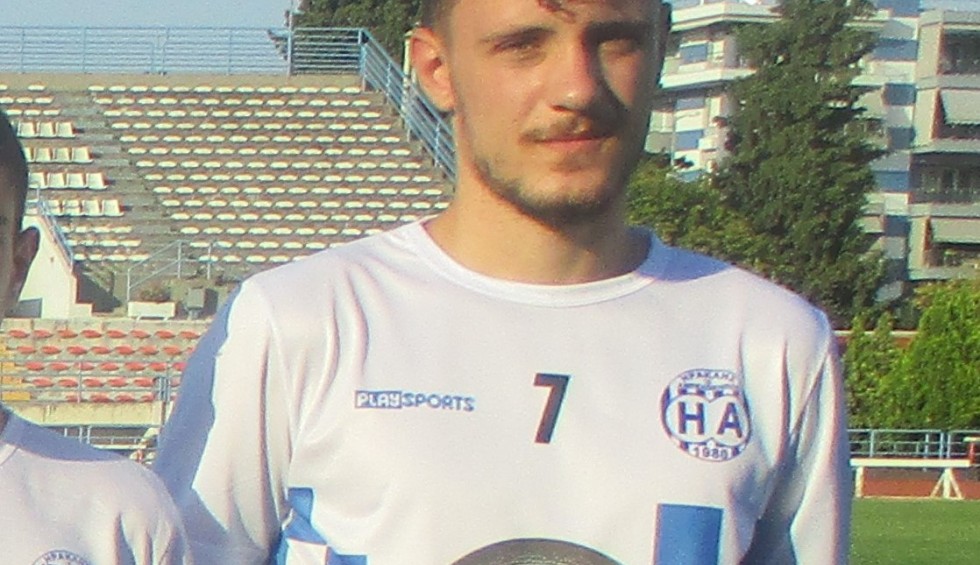 A generic square placeholder image with rounded corners in a figure.