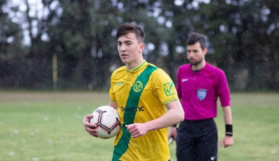 A generic square placeholder image with rounded corners in a figure.