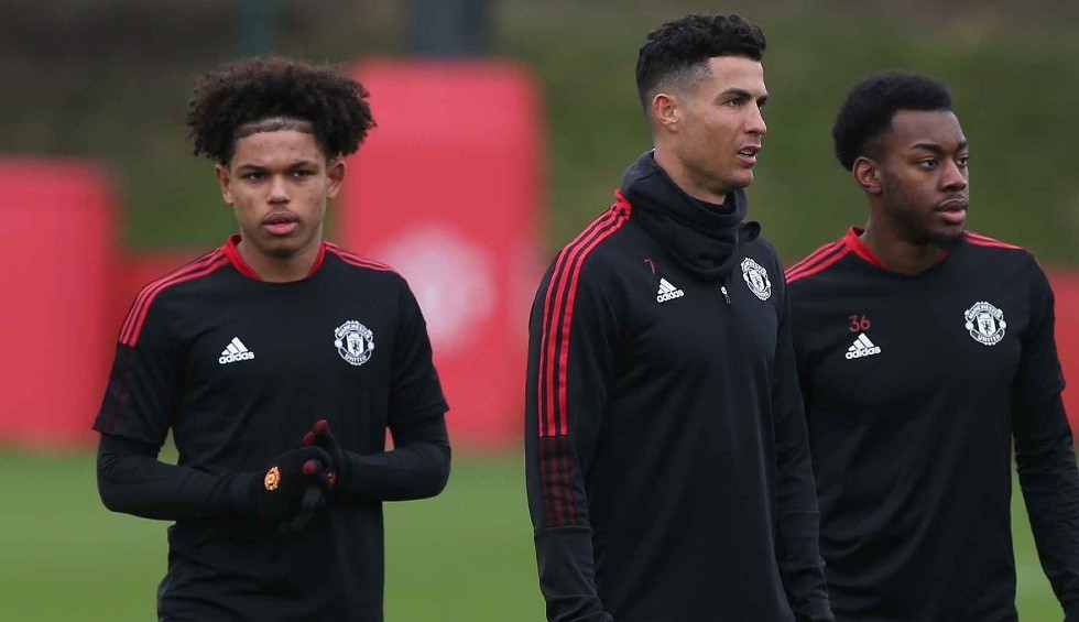 A generic square placeholder image with rounded corners in a figure.