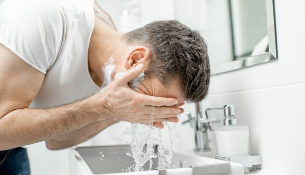 A generic square placeholder image with rounded corners in a figure.