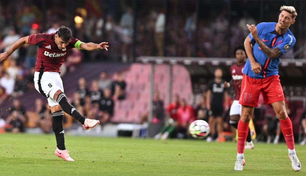 A generic square placeholder image with rounded corners in a figure.