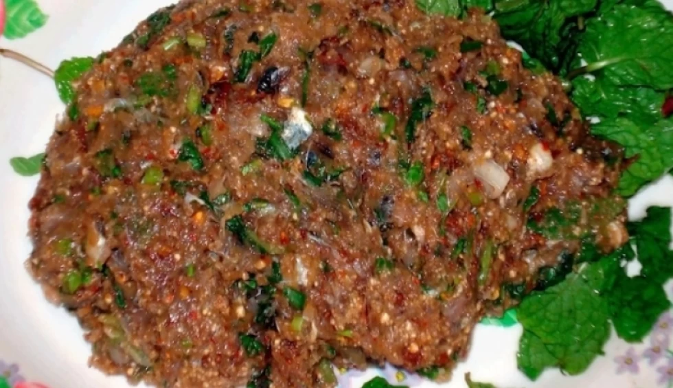 A generic square placeholder image with rounded corners in a figure.