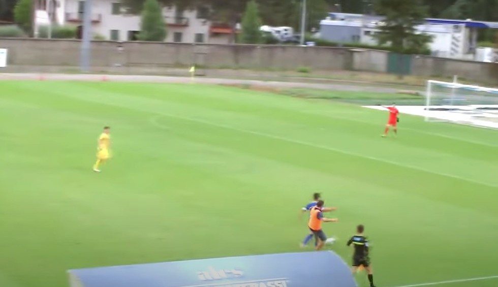 A generic square placeholder image with rounded corners in a figure.