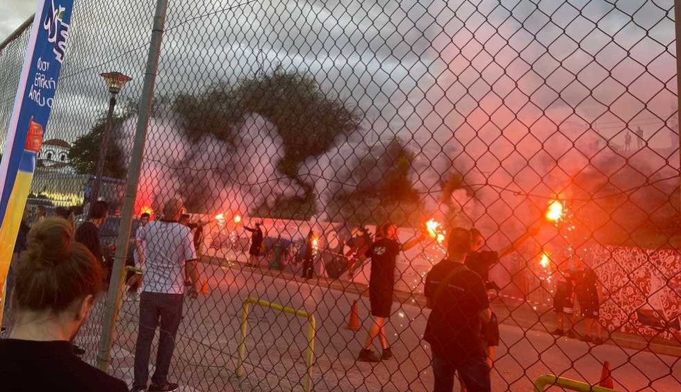 A generic square placeholder image with rounded corners in a figure.