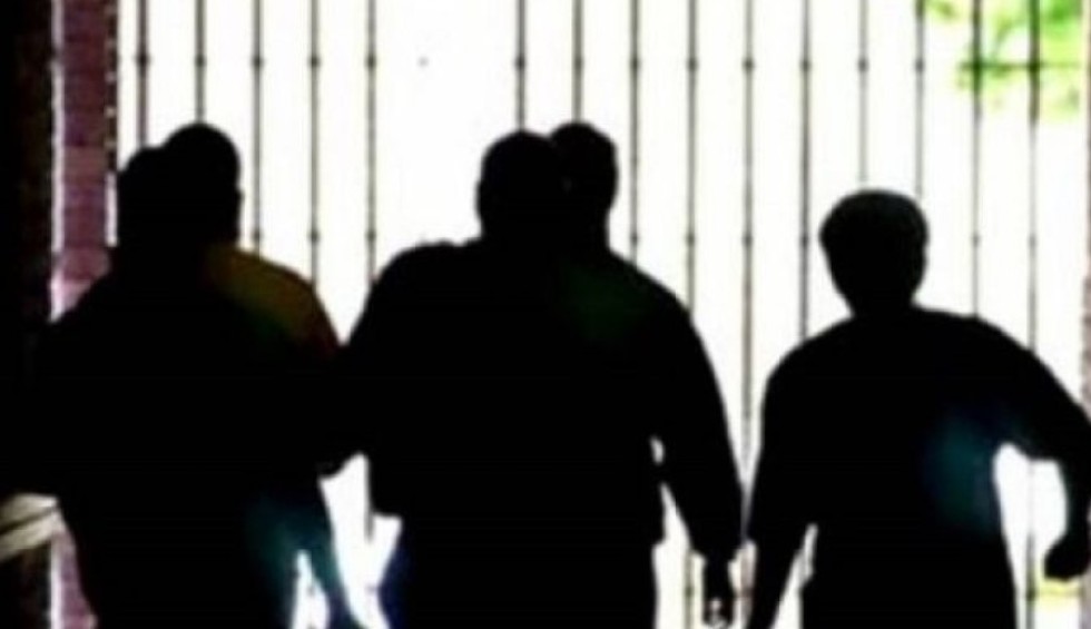 A generic square placeholder image with rounded corners in a figure.