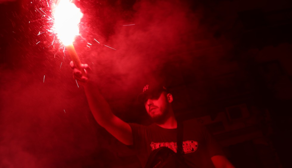 A generic square placeholder image with rounded corners in a figure.