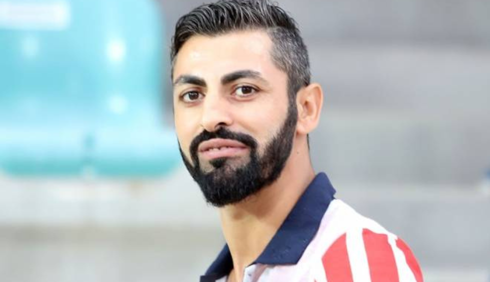 A generic square placeholder image with rounded corners in a figure.