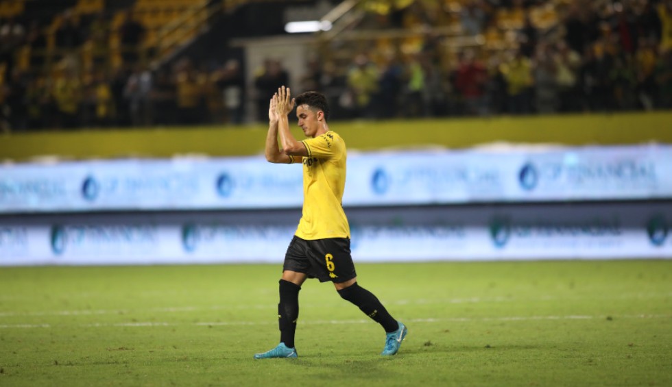 A generic square placeholder image with rounded corners in a figure.