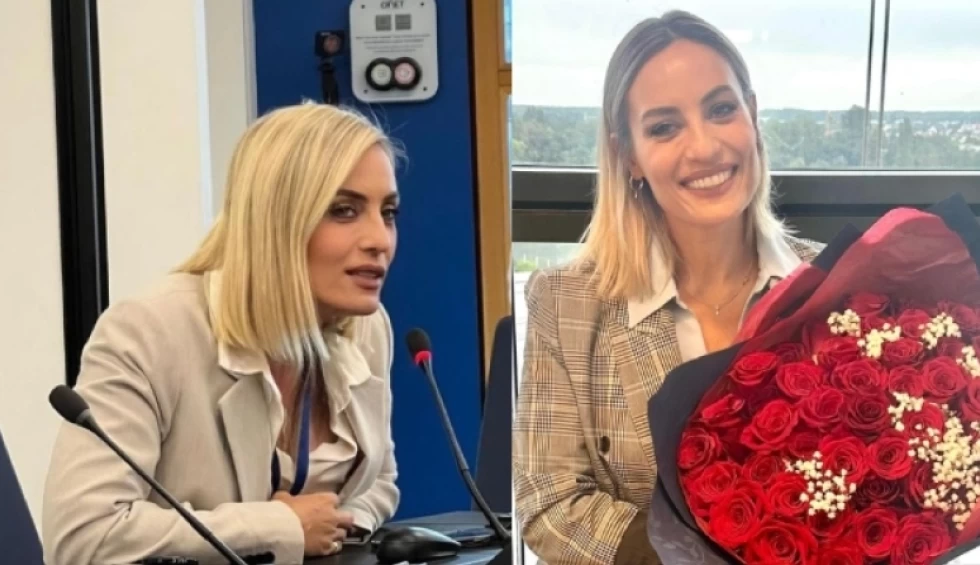 A generic square placeholder image with rounded corners in a figure.