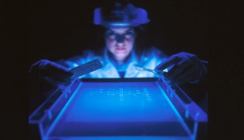 A generic square placeholder image with rounded corners in a figure.