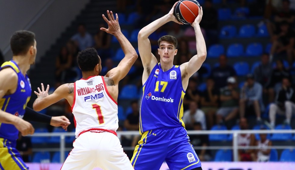 A generic square placeholder image with rounded corners in a figure.