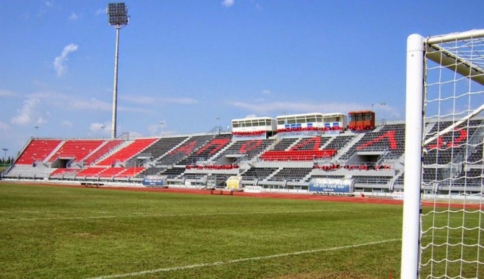 A generic square placeholder image with rounded corners in a figure.