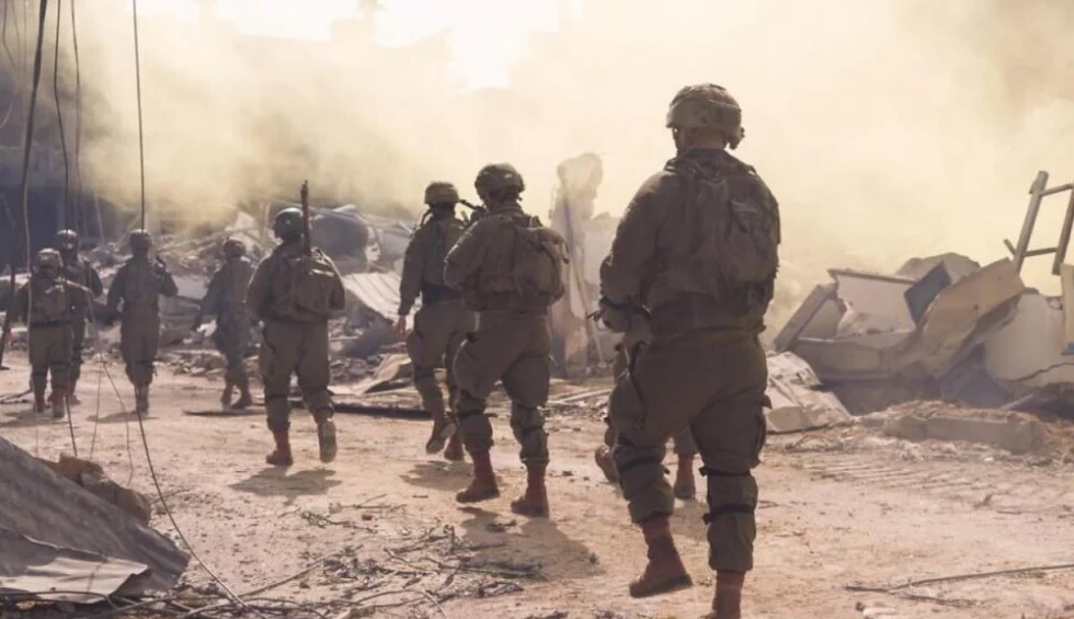 A generic square placeholder image with rounded corners in a figure.