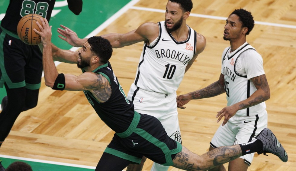 A generic square placeholder image with rounded corners in a figure.