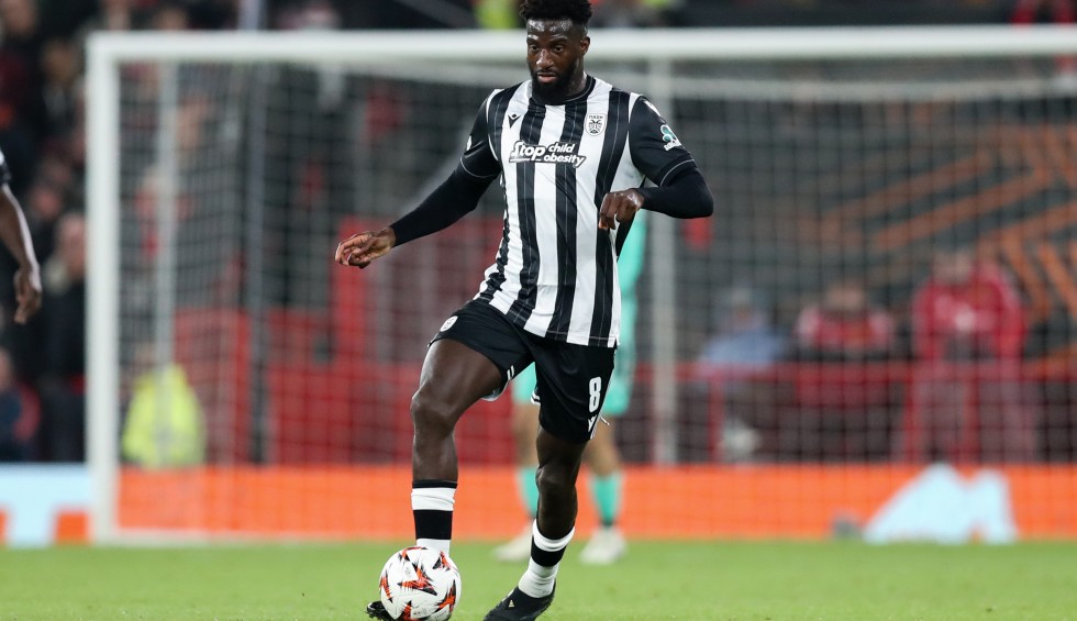 A generic square placeholder image with rounded corners in a figure.