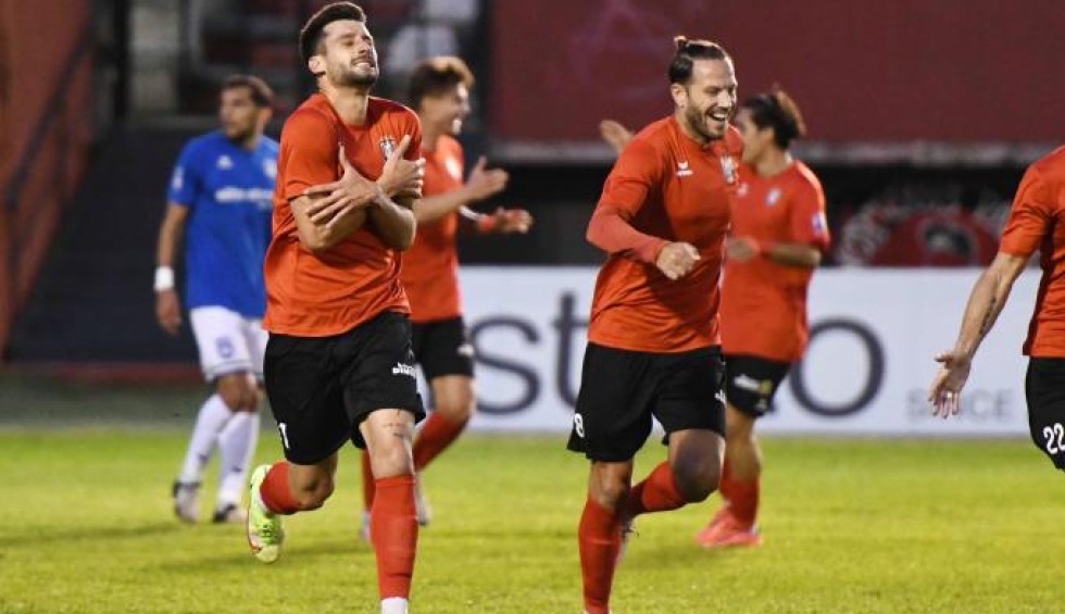 A generic square placeholder image with rounded corners in a figure.