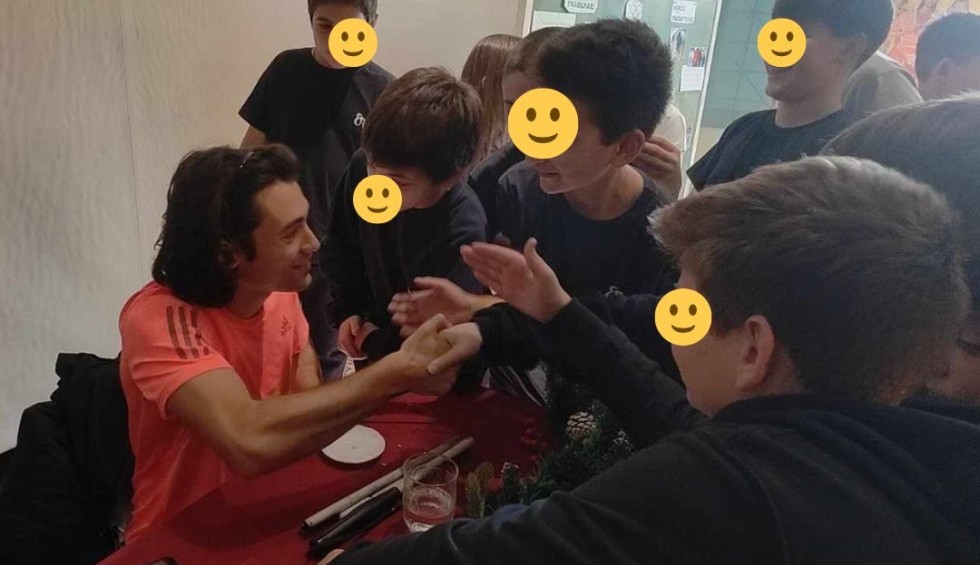 A generic square placeholder image with rounded corners in a figure.