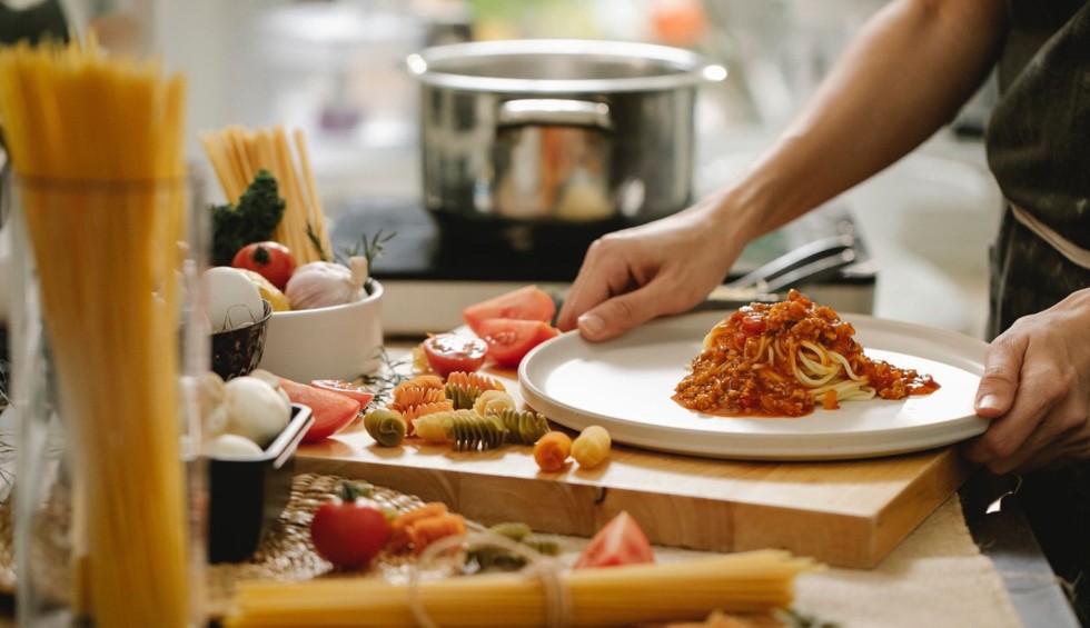 A generic square placeholder image with rounded corners in a figure.