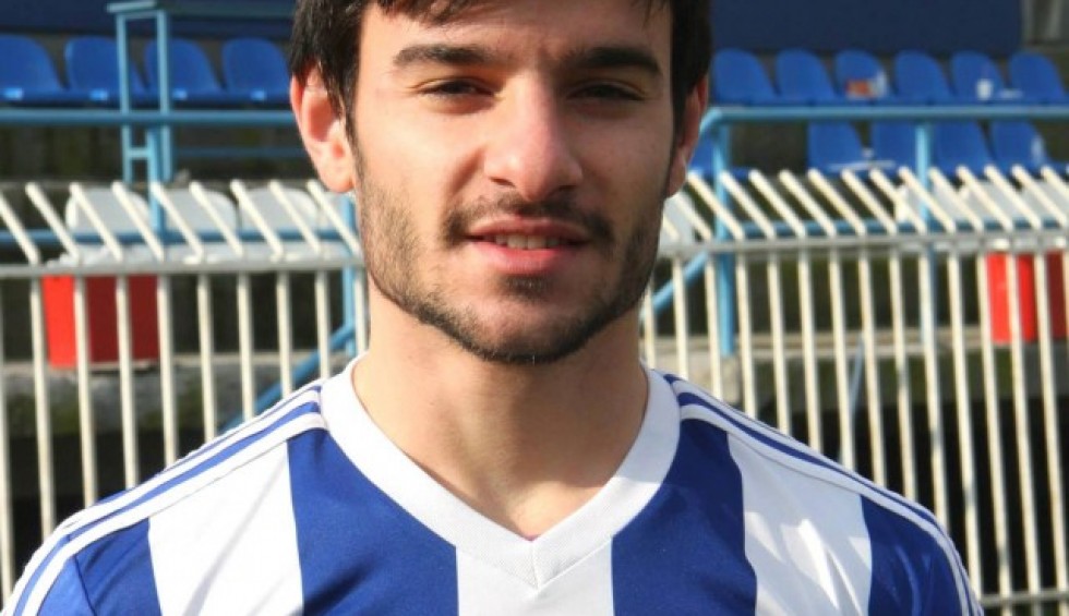 A generic square placeholder image with rounded corners in a figure.