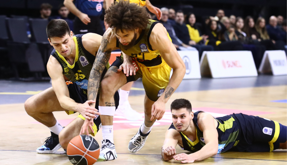 A generic square placeholder image with rounded corners in a figure.