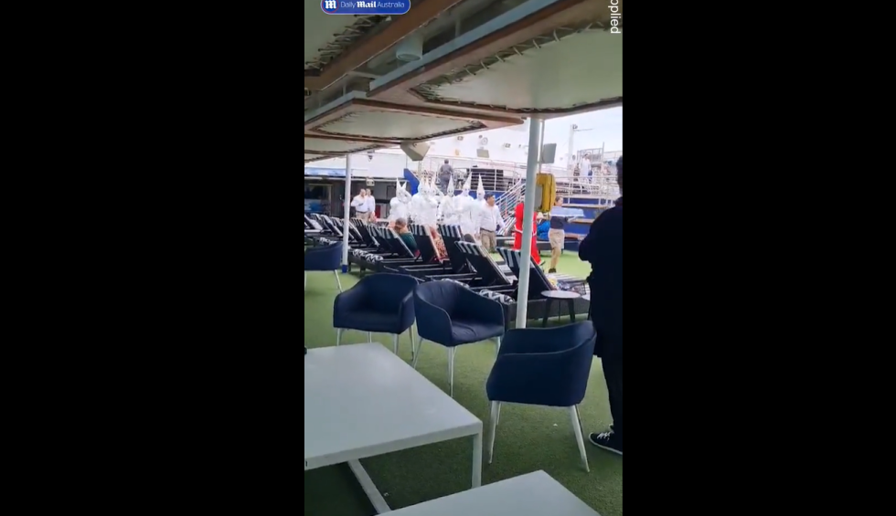 A generic square placeholder image with rounded corners in a figure.