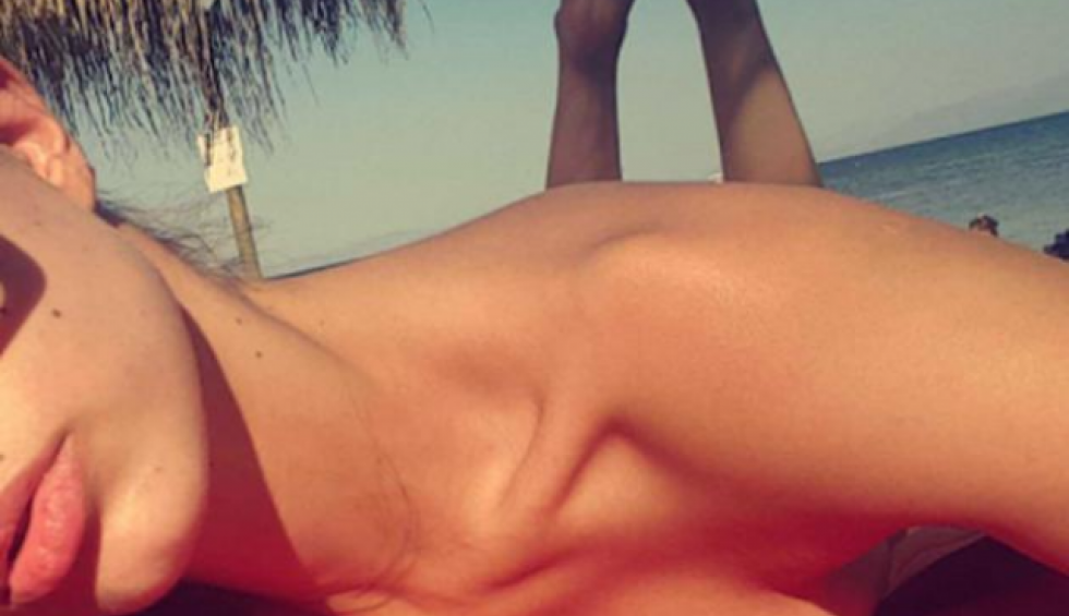 A generic square placeholder image with rounded corners in a figure.