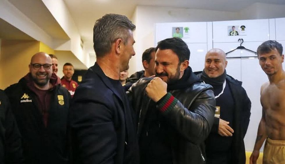 Μπούρμπος: «Ο Ουζουνίδης έχει προσφέρει κύρος στον Άρη - Και ο πιο αδαής θα  πίστευε πως θα συνέχιζε ο Δερμιτζάκης στον Ηρακλή»