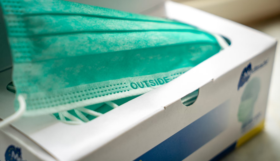 A generic square placeholder image with rounded corners in a figure.