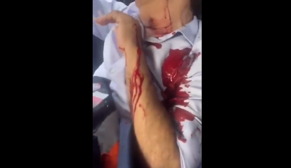 A generic square placeholder image with rounded corners in a figure.